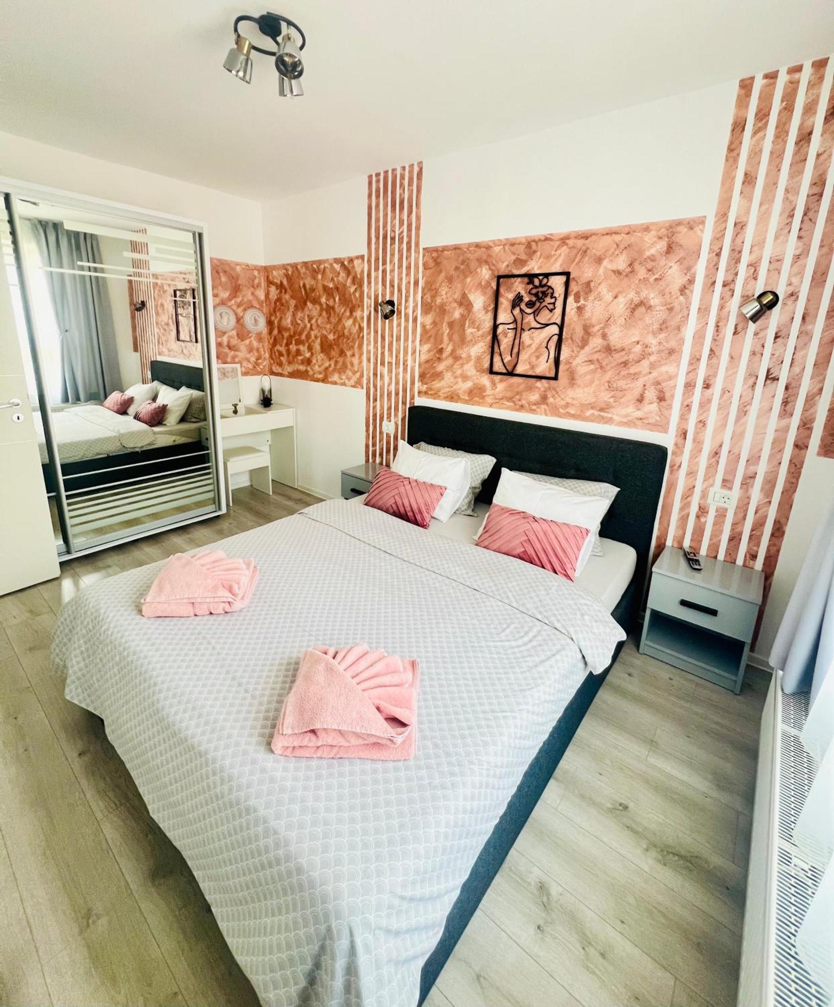 Moncler Family Appartement Braşov Buitenkant foto